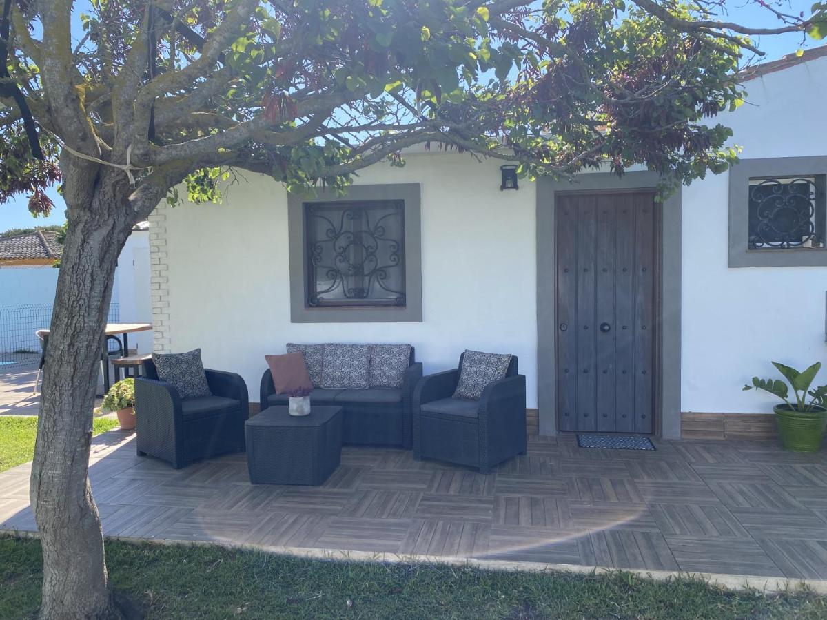 Sumatra Villa Chiclana de la Frontera Bagian luar foto